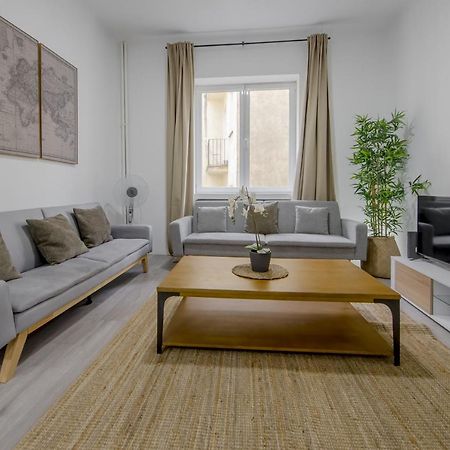 Cozy Apartamento En La Latina, El Centro De Madrid Lägenhet Exteriör bild