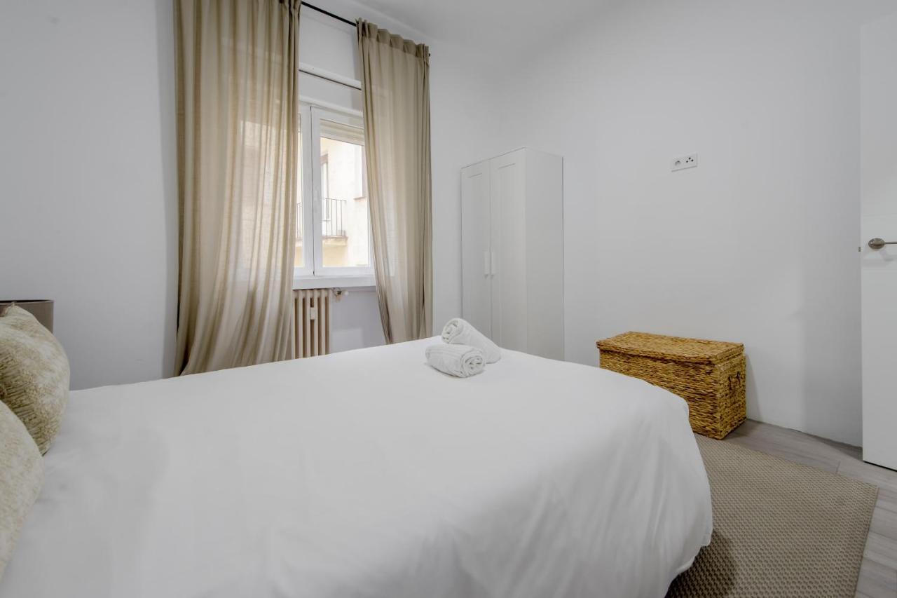Cozy Apartamento En La Latina, El Centro De Madrid Lägenhet Exteriör bild